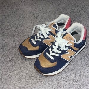New Balance Men's Athletic Shoes in Navy Blue, Tan and White